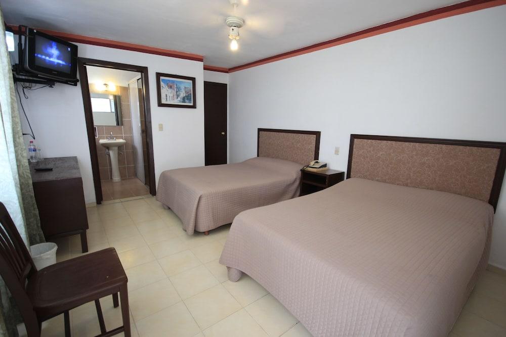 Capital O Gran Hotel Campestre Celaya  Εξωτερικό φωτογραφία