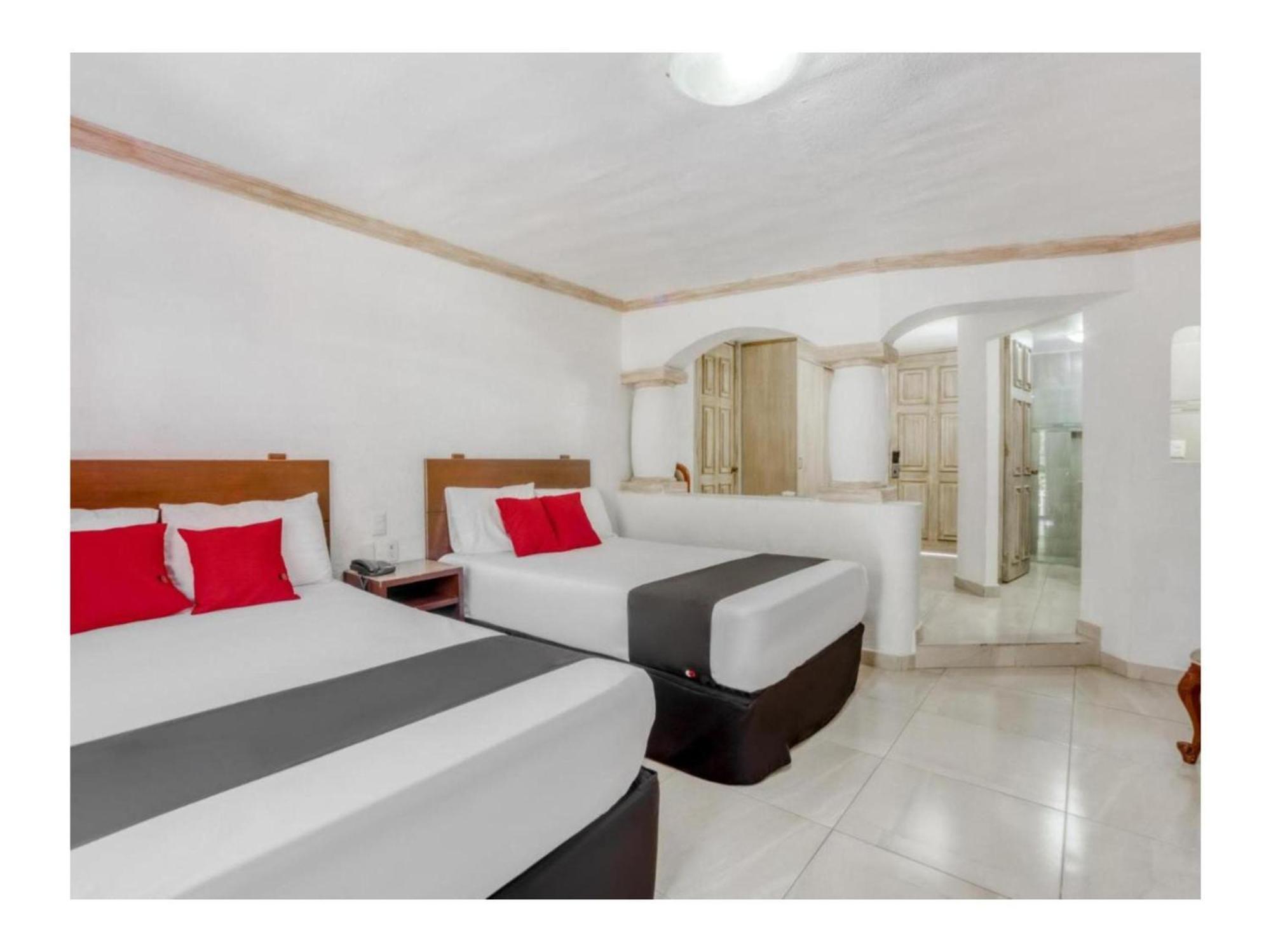 Capital O Gran Hotel Campestre Celaya  Εξωτερικό φωτογραφία